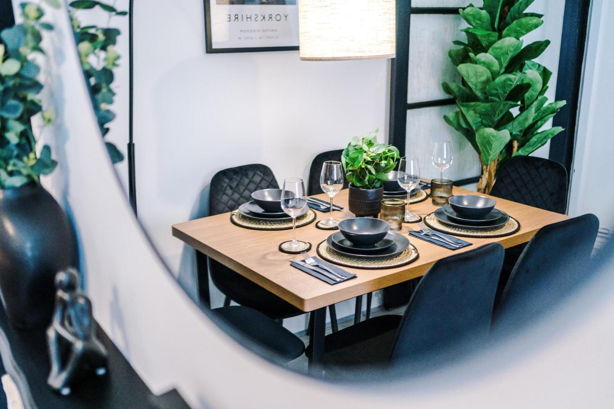 Modern Premium 3 Bed Hidden Gem - Central Location บาร์นสลีย์ ภายนอก รูปภาพ