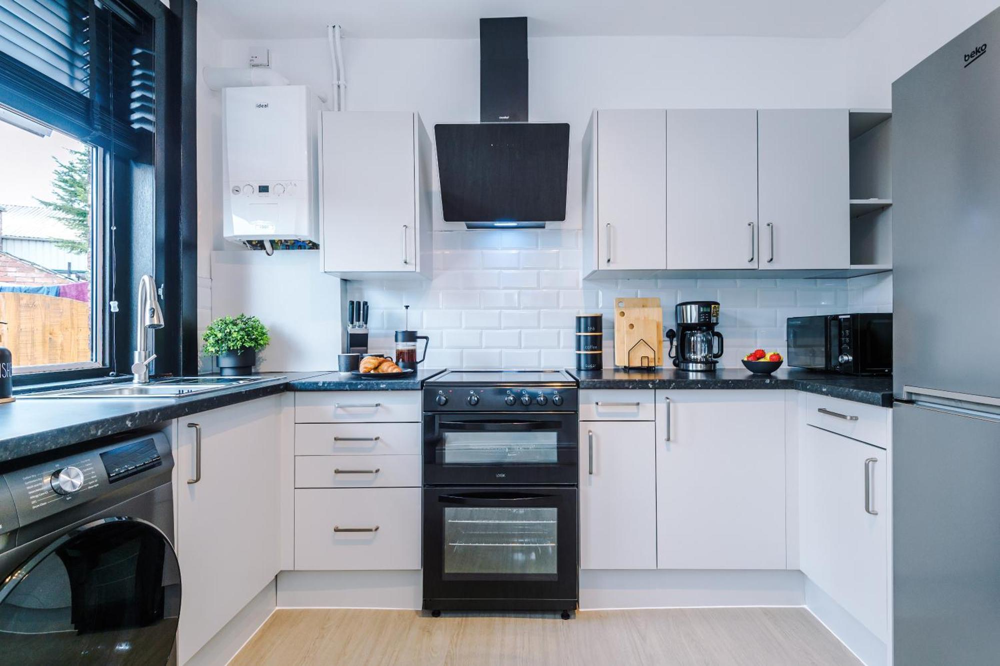 Modern Premium 3 Bed Hidden Gem - Central Location บาร์นสลีย์ ภายนอก รูปภาพ